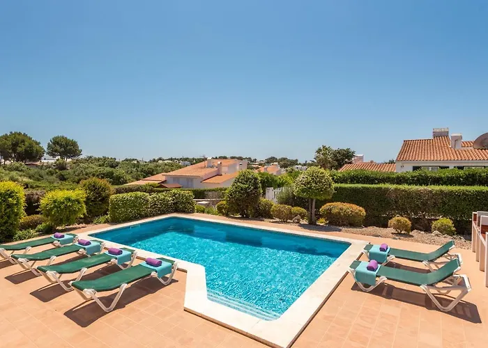 شقة Poppy سانت يويس