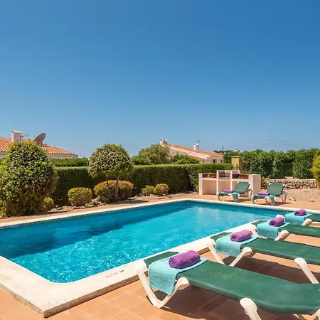 Poppy Apartment Sant Lluis