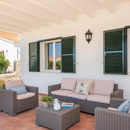 Poppy Apartment Sant Lluís