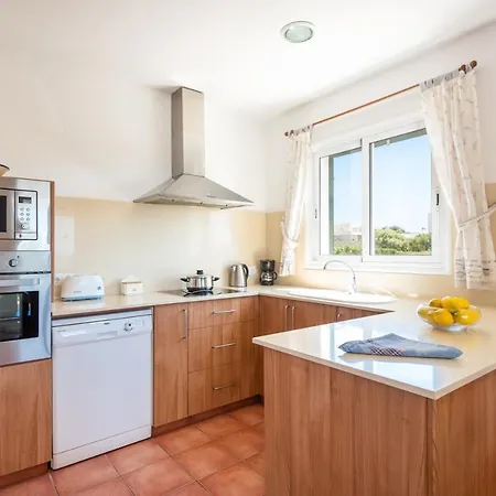 Poppy By 3villas * Sant Lluis